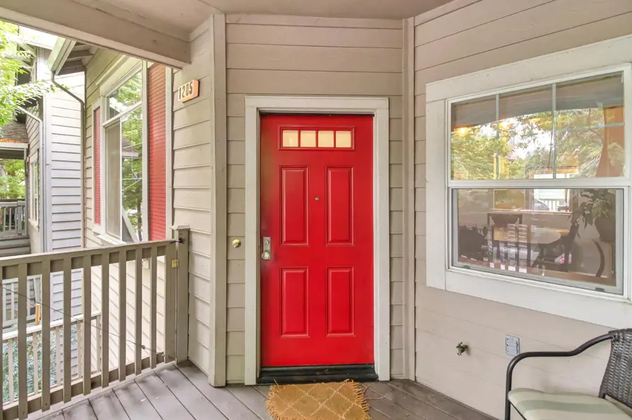 1205 Q Street, Sacramento, CA 95811 - Image #2