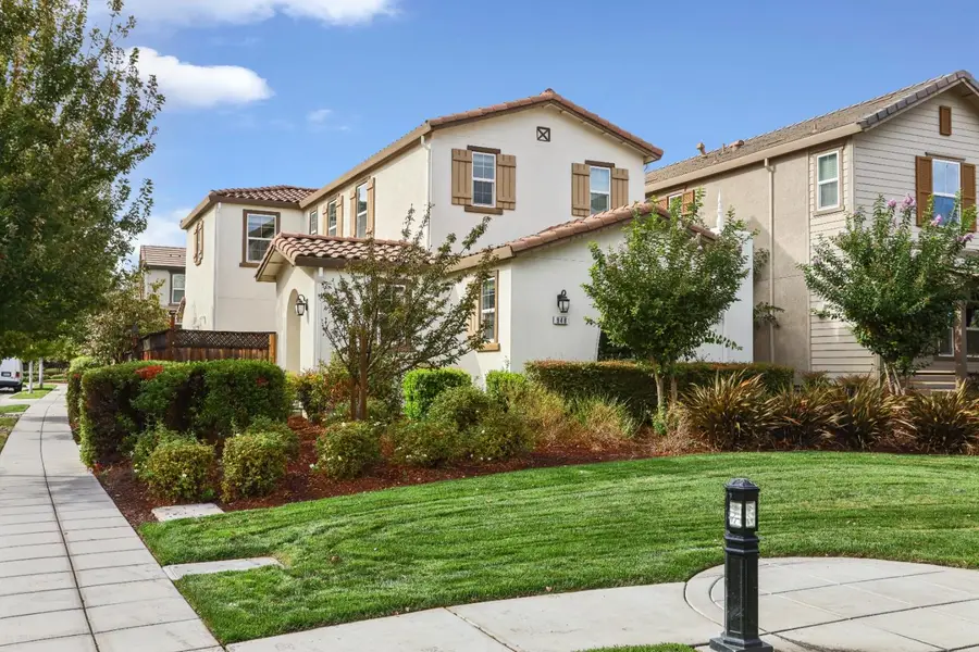 948 S Blake Street, Mountain House, CA 95391 - Image #2