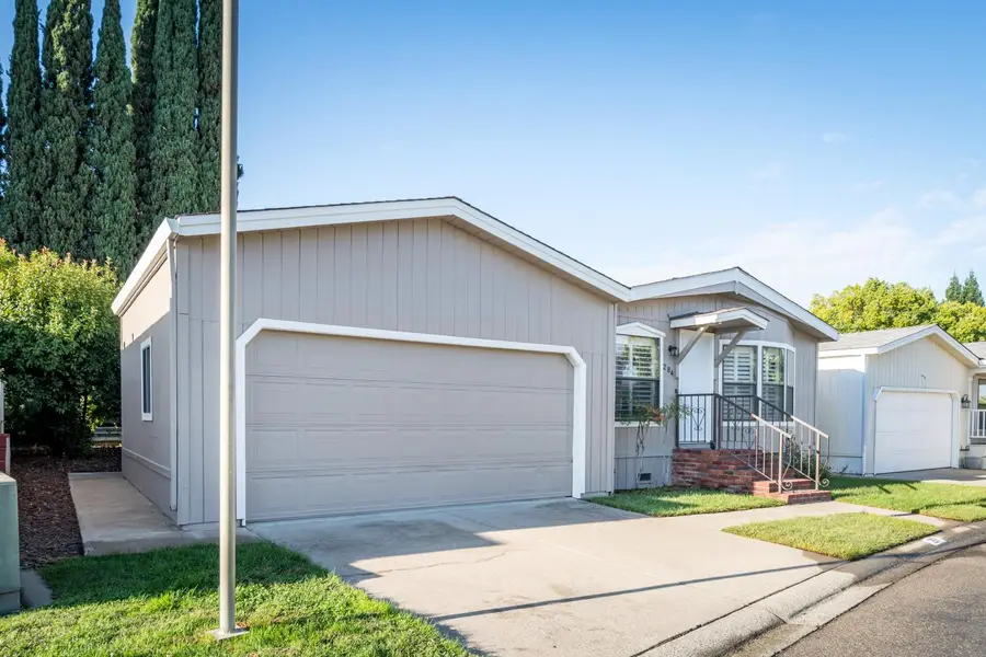 284 Lafayette Drive, Roseville, CA 95678 - Image #3