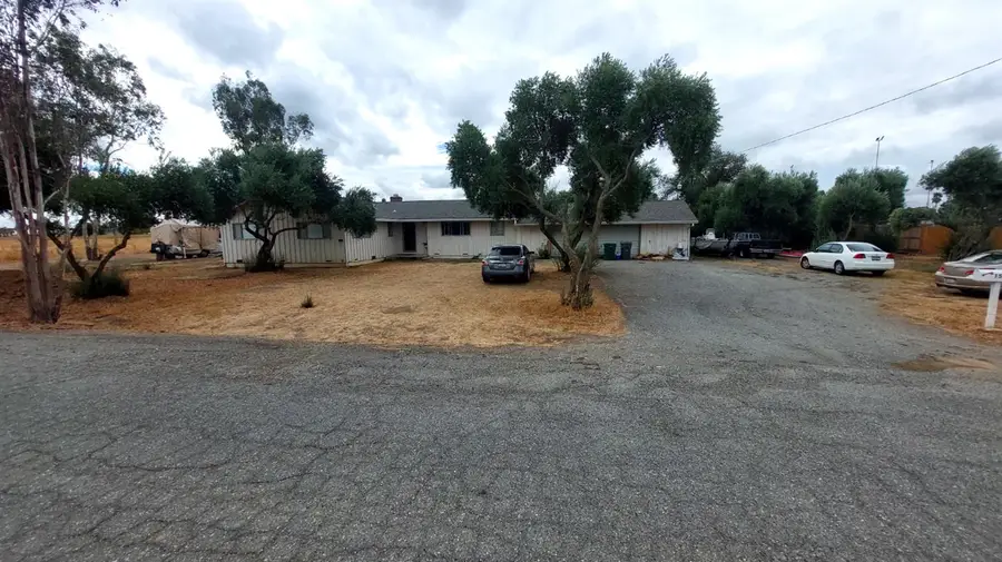 1547 Blackburn Avenue, Corning, CA 96021 - #3