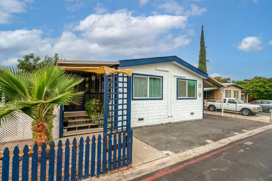 519 Ozark Circle, Sacramento, CA 95834 - Image #2