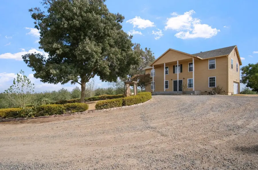 18624 Lake Road, Hickman, CA 95323 - Image #2