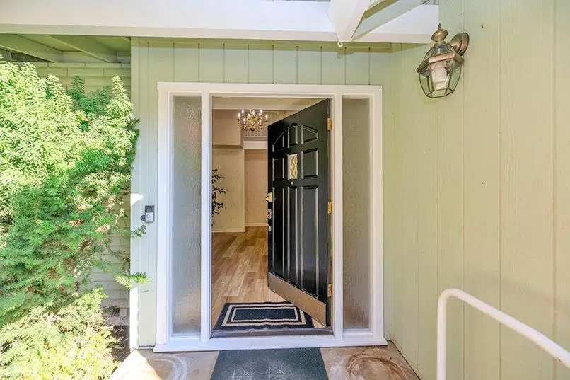 7004 Hillcrest Drive, Modesto, CA 95356 - Image #2