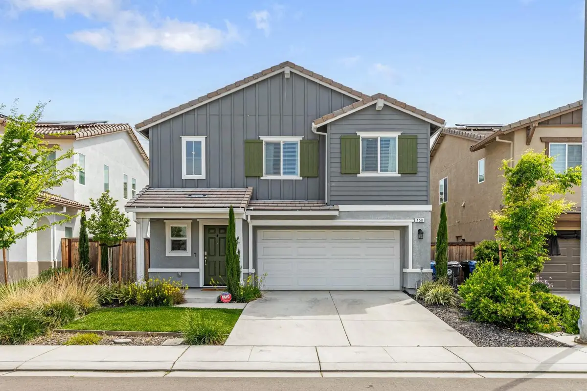 450 Rainbow Falls Lane, Manteca, CA 95337 - Image #1