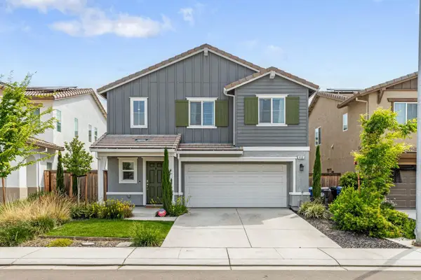 450 Rainbow Falls Lane, Manteca, CA 95337