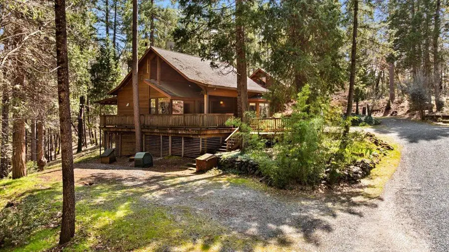 15397 Flying Cloud, Grass Valley, CA 95945 - Image #2