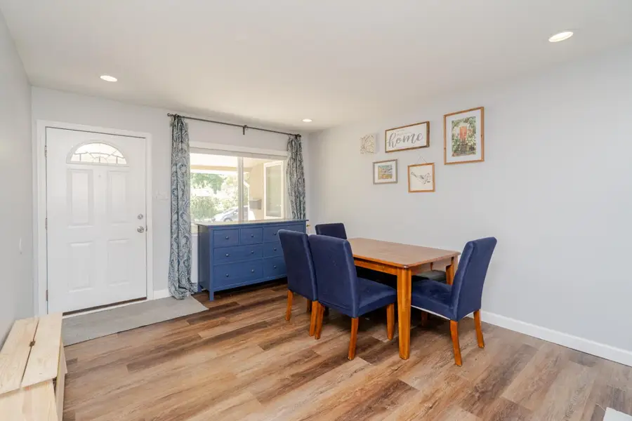 7325 Little Oaks Way, Citrus Heights, CA 95621 - Image #2