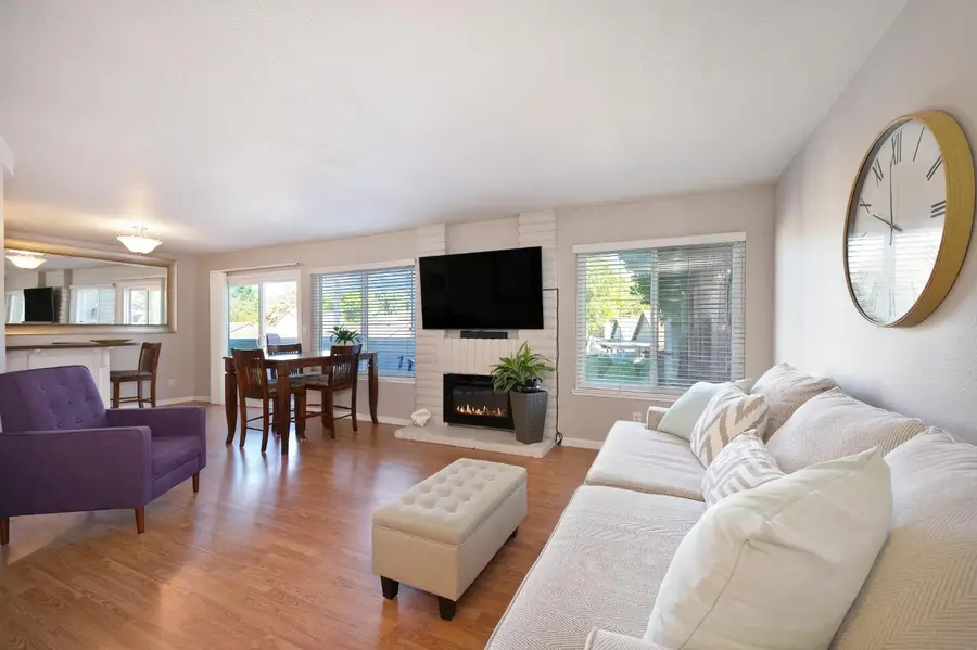 3032 Swallows Nest Drive, Sacramento, CA 95833 - Image #2