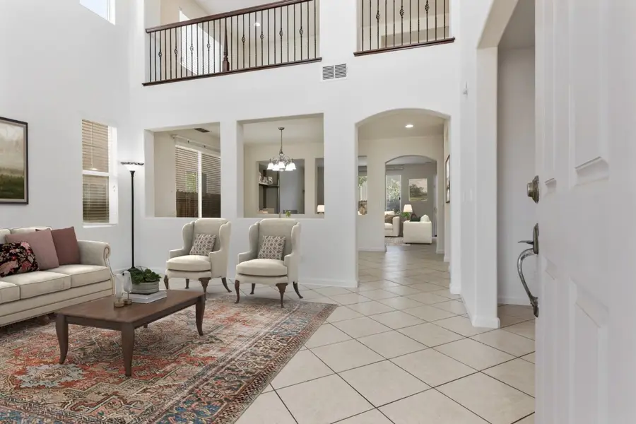 238 Romanov Court, Patterson, CA 95363 - Image #3