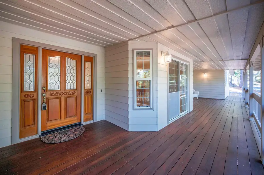 17477 Lawrence Way, Grass Valley, CA 95949 - Image #2