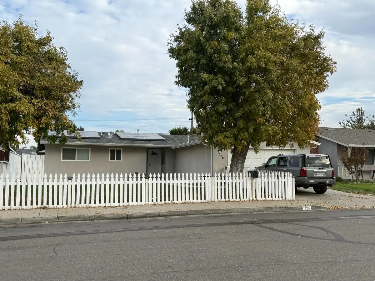 1328 Robin Street, Los Banos, CA 93635 - Image #1