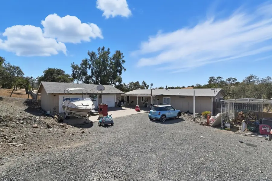 1668 Carmelita Lane, La Grange, CA 95329 - Image #3