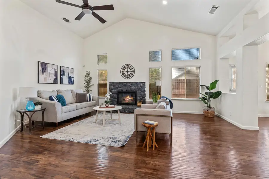 1161 Champagne Lane, Manteca, CA 95337 - Image #2