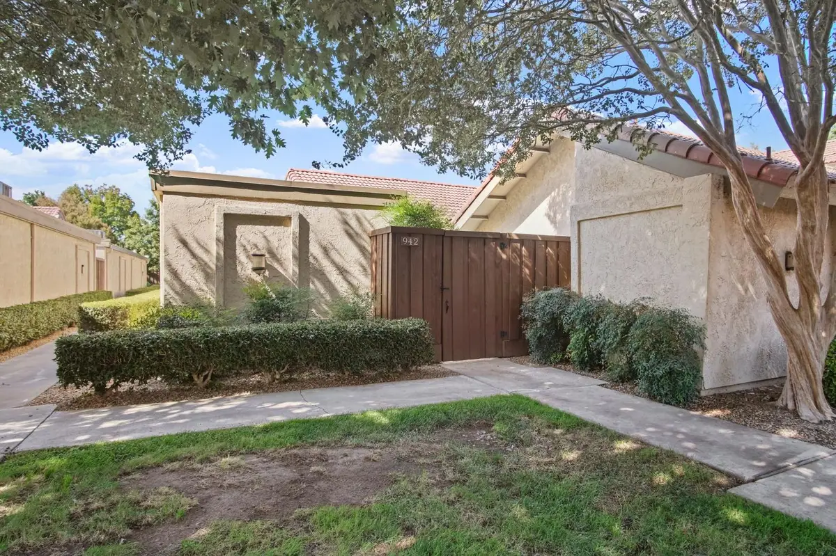 942 Sylvan Meadows Drive, Modesto, CA 95356 - Image #1