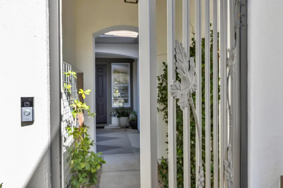 3832 Gibbons Parkway, Carmichael, CA 95608 - Image #3