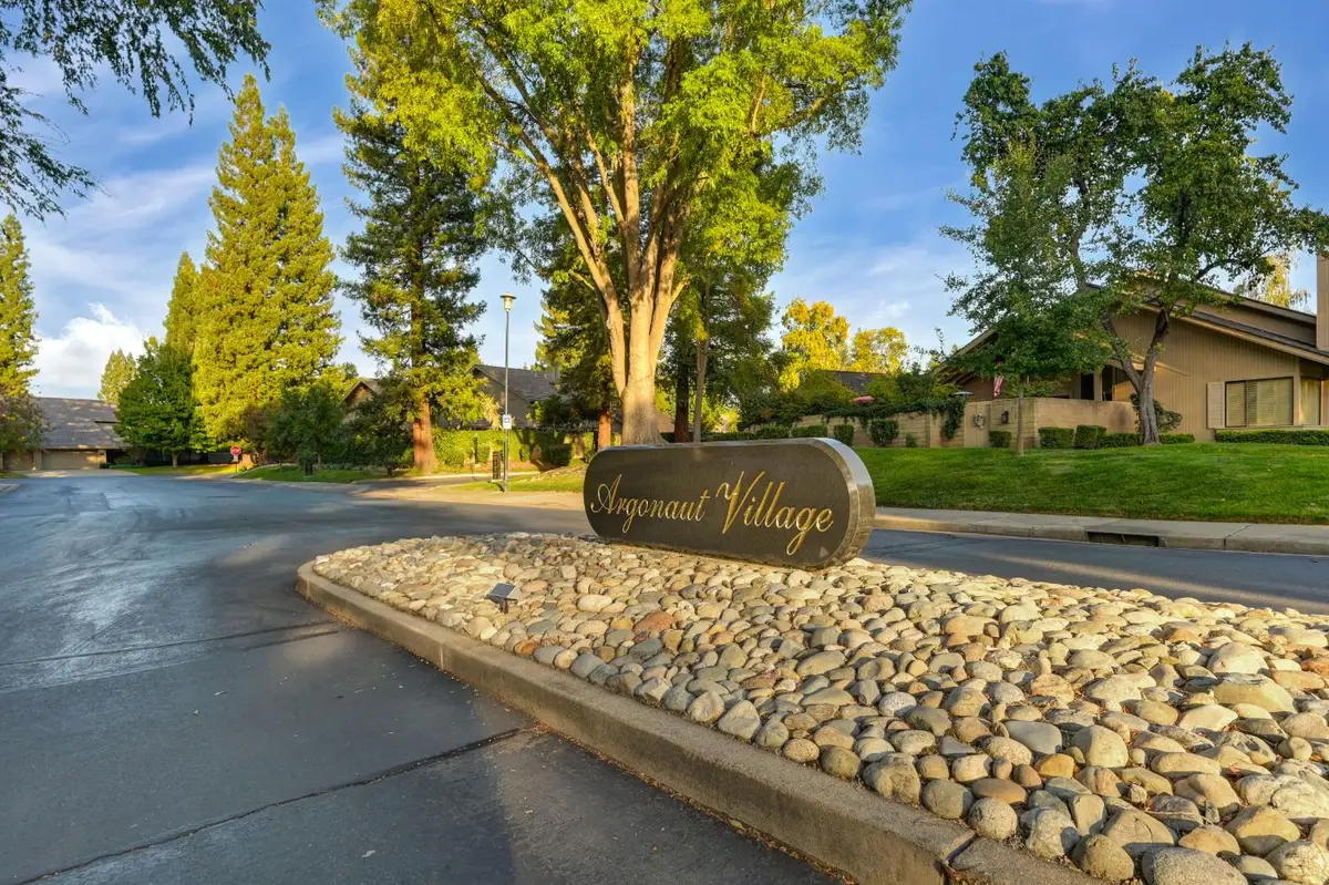 11448 Forty Niner Circle, Gold River, CA 95670 - Image #1