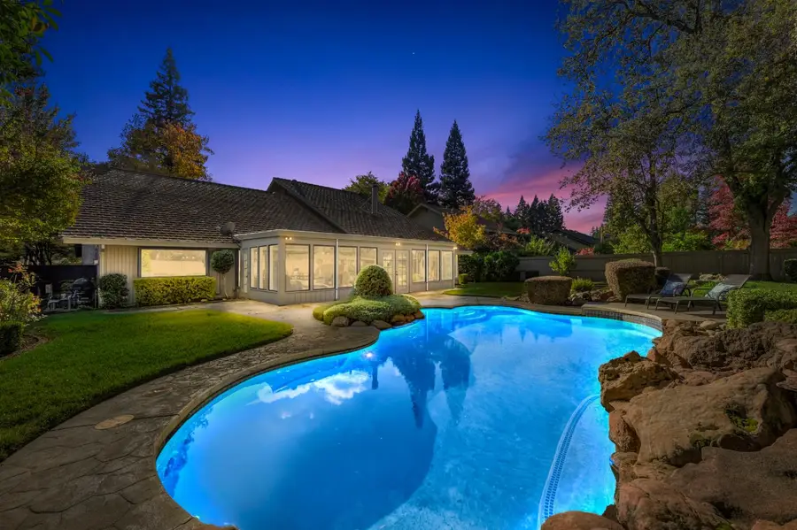 11447 Forty Niner Circle, Gold River, CA 95670 - Image #3