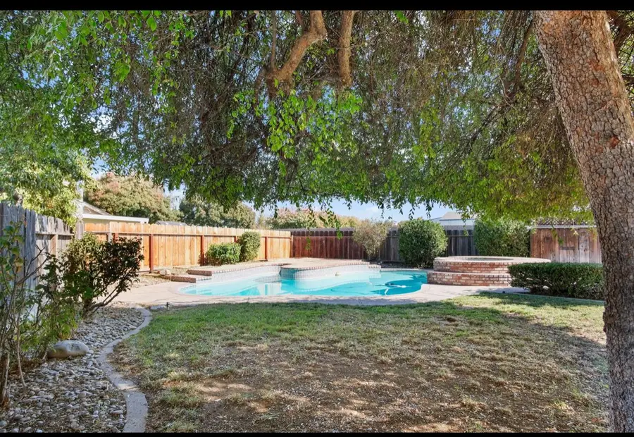 1531 Yorktown Court, Turlock, CA 95382 - Image #3