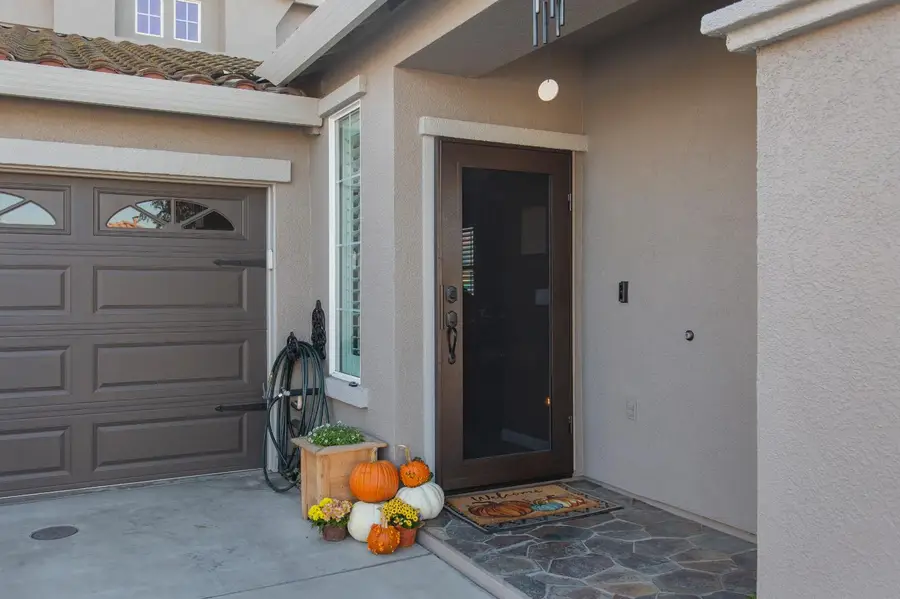 5416 Antique Rose, Riverbank, CA 95367 - Image #2