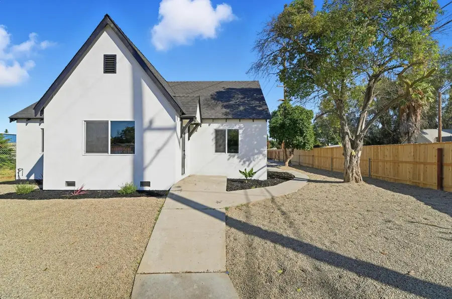 260 S Santa Cruz, Modesto, CA 95354 - Image #2