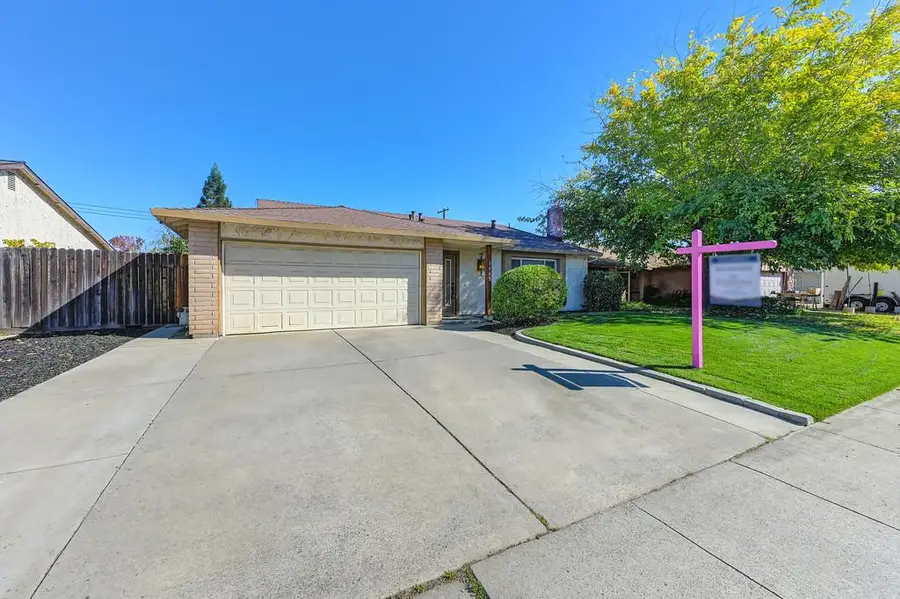 7448 Blackthorne Way, Citrus Heights, CA 95621 - Image #3
