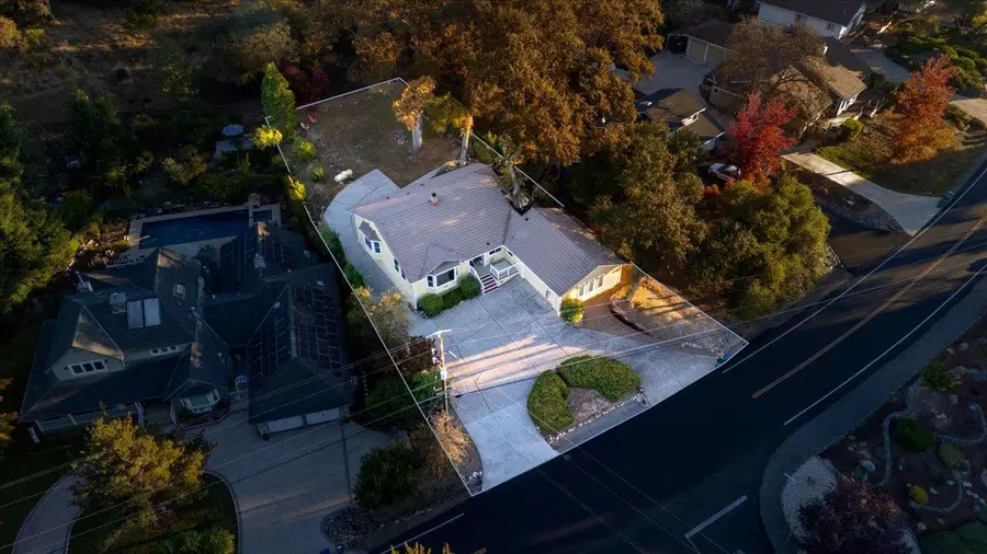 18658 Wildflower Drive, Penn Valley, CA 95946 - Image #2