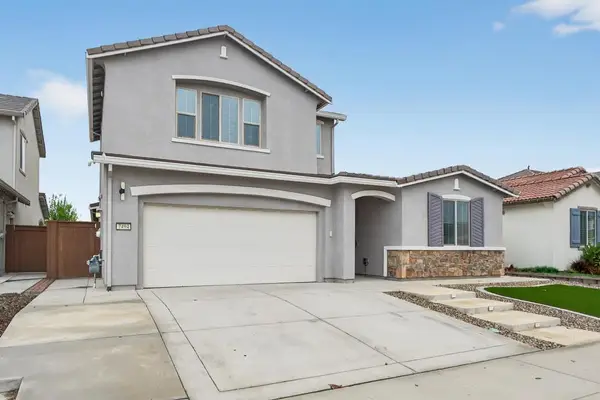 7494 Tapiro Way, Sacramento, CA 95829