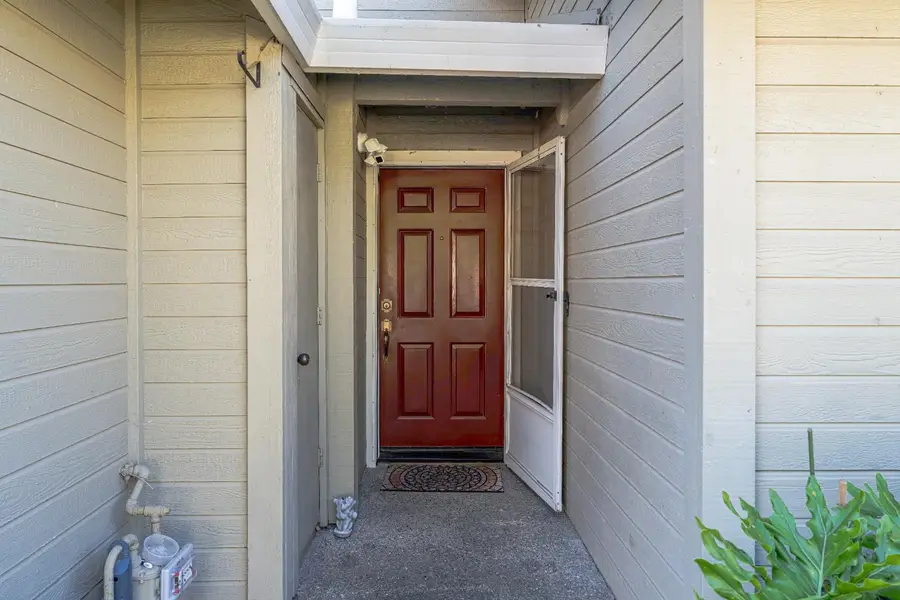 4814 Courtland Lane, Carmichael, CA 95608 - Image #2