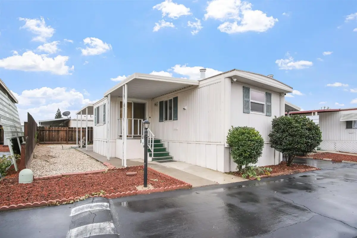 425 20th Century Boulevard, Turlock, CA 95380 - Image #1