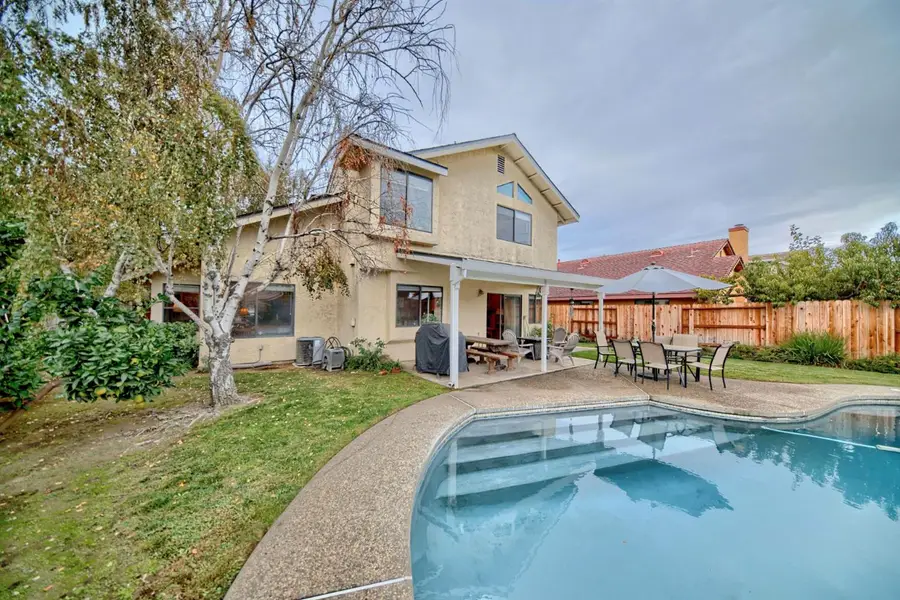 2001 Mendocino Way, Modesto, CA 95350 - Image #2