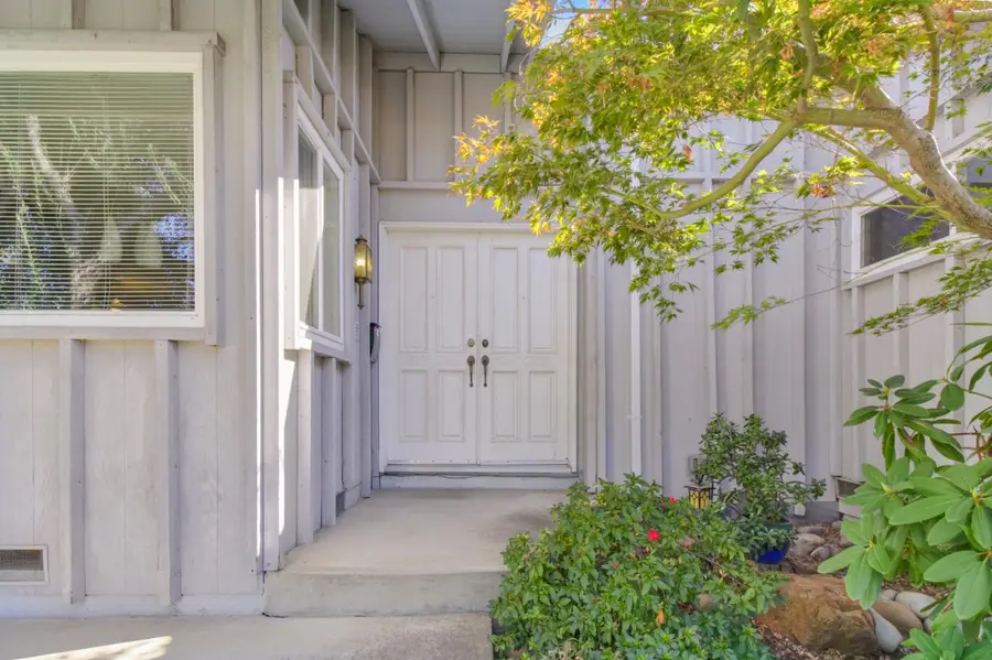 7825 Greenridge Way, Fair Oaks, CA 95628 - Image #3