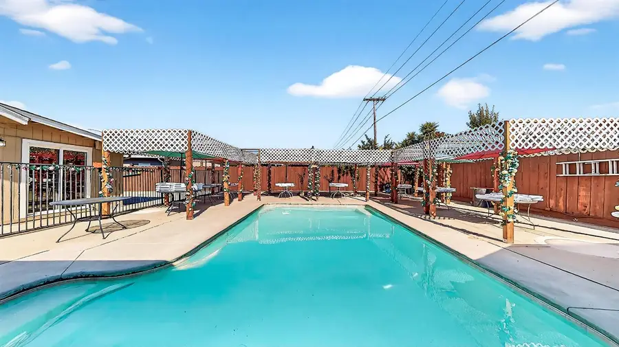 2720 Brooks Court, Turlock, CA 95382 - Image #2