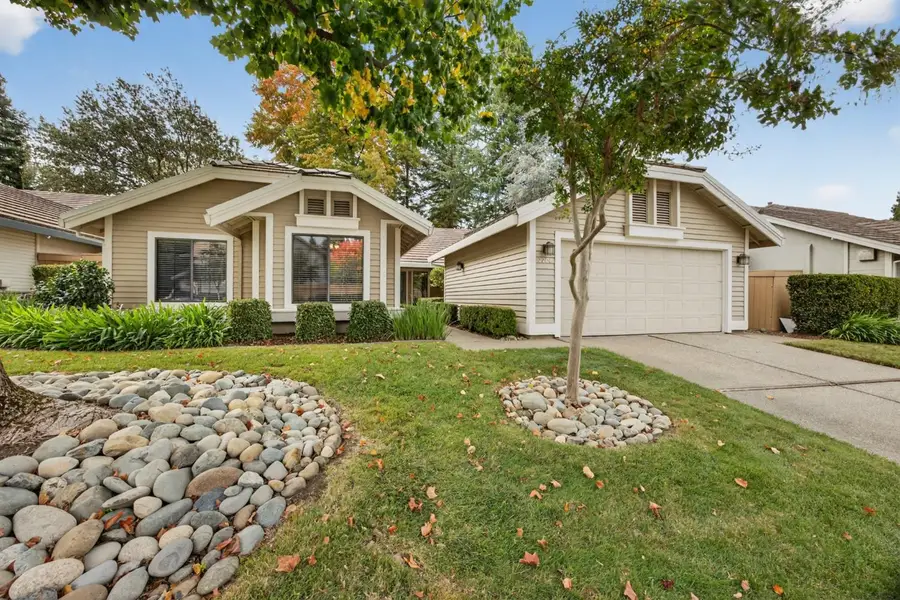 2206 Fort Point Drive, Gold River, CA 95670 - Image #2