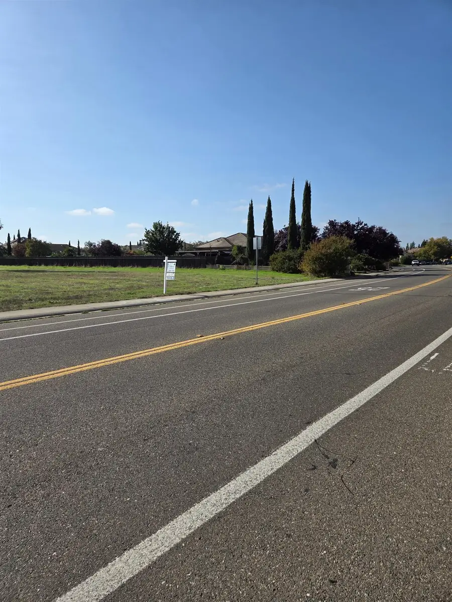 0 8621 Heritage Hill Drive, Elk Grove, CA 95624 - Image #2