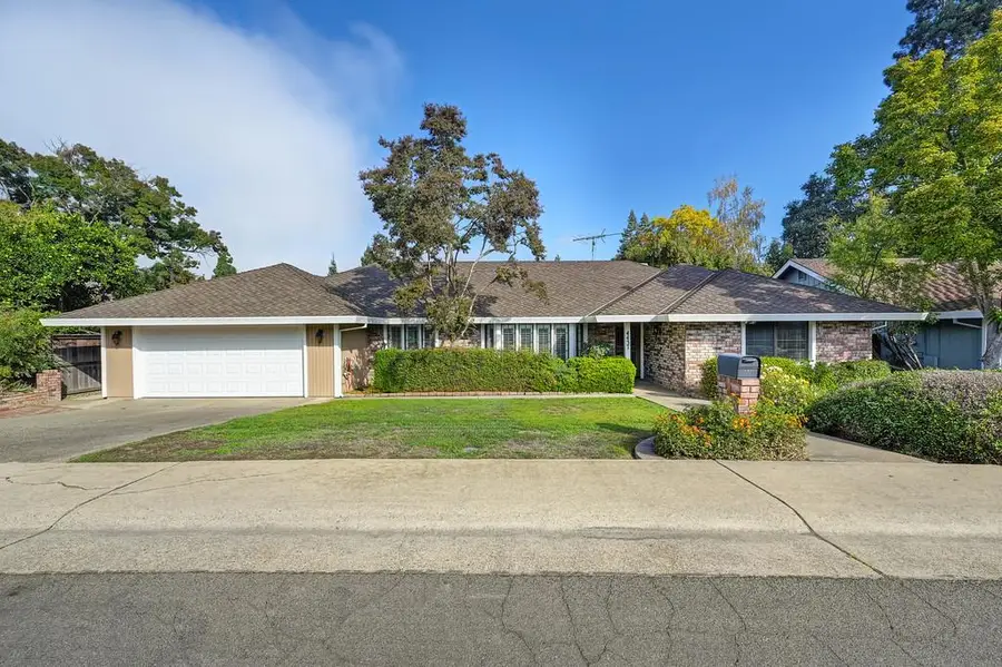 4437 Rutgers Way, Sacramento, CA 95821 - Image #2