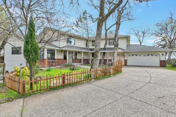 12126 Waxwing Court, Penn Valley, CA 95946