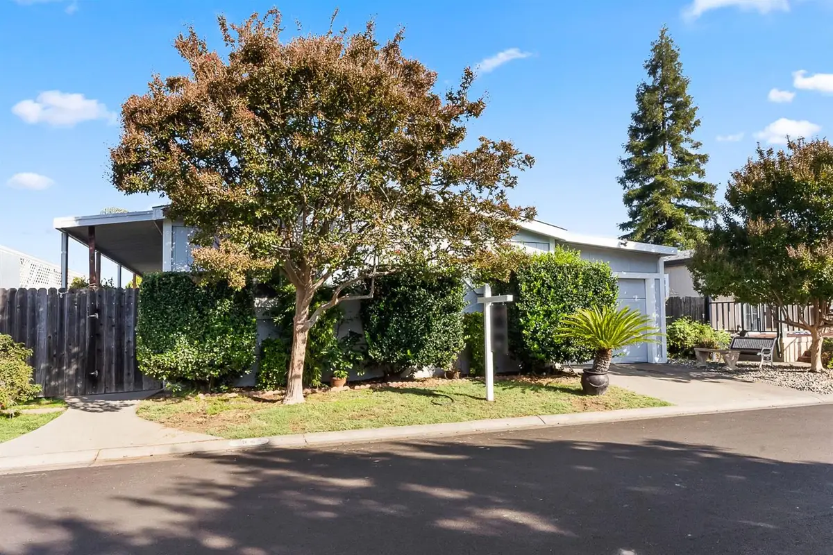 7855 Cottonwood Lane #54, Sacramento, CA 95828 - Image #1