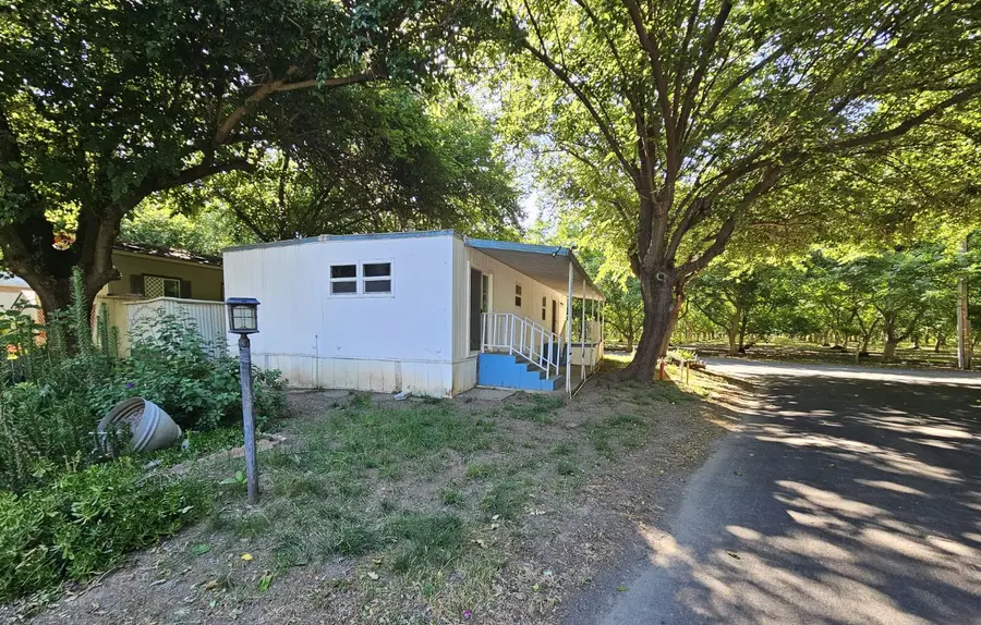 11705 Parey Ave #6, Red Bluff, CA 96080 - Image #2