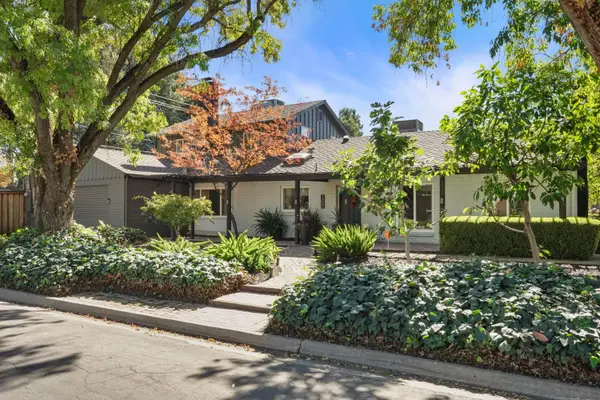 1302 Roble Avenue, Modesto, CA 95354