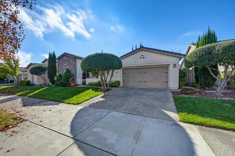 2558 Heritage Park Lane, Sacramento, CA 95835 - Image #3