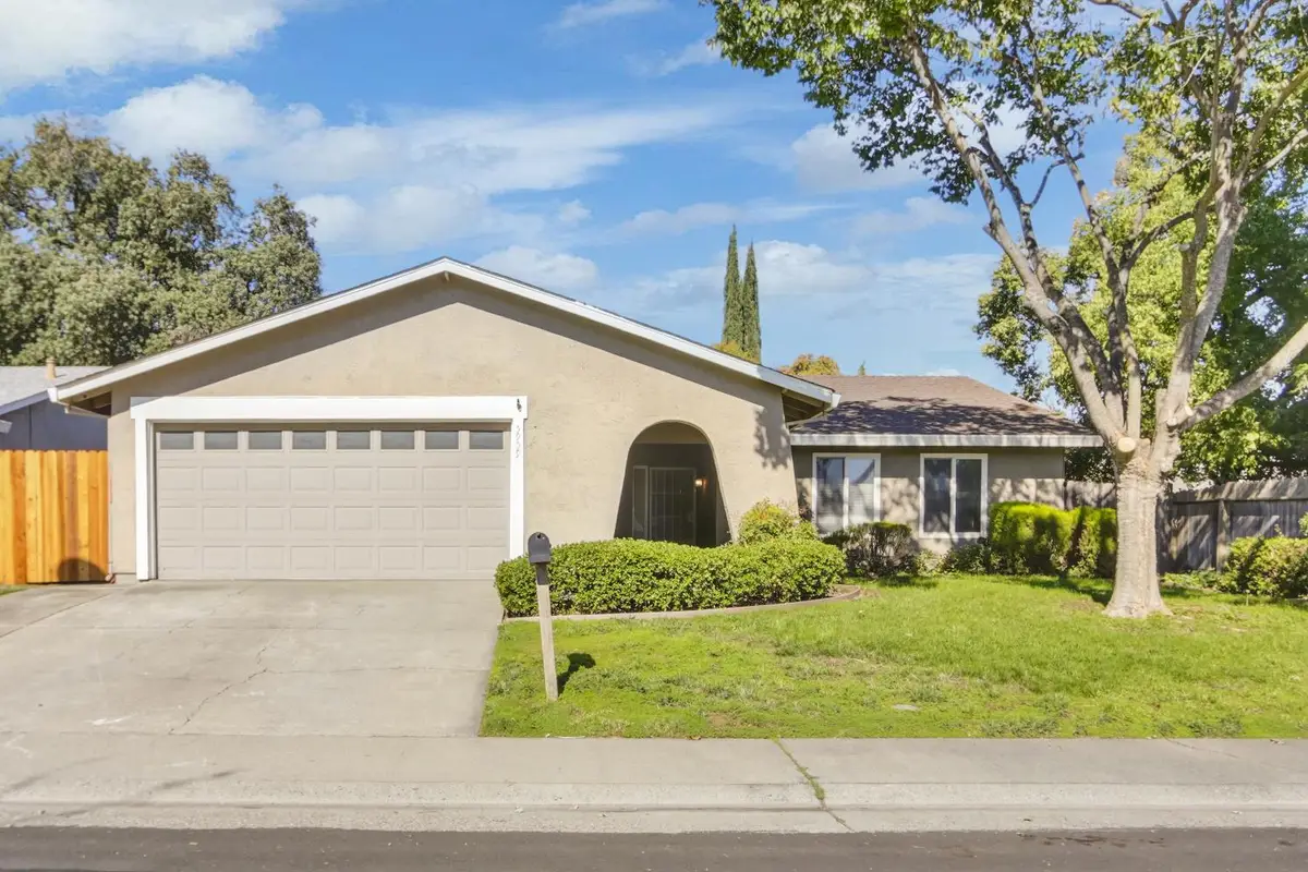 5959 Woodbriar Way, Citrus Heights, CA 95621 - Image #1