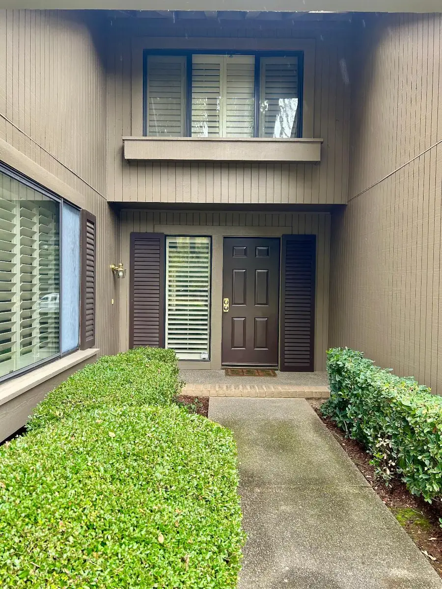 11442 Coloma Road, Gold River, CA 95670 - Image #3