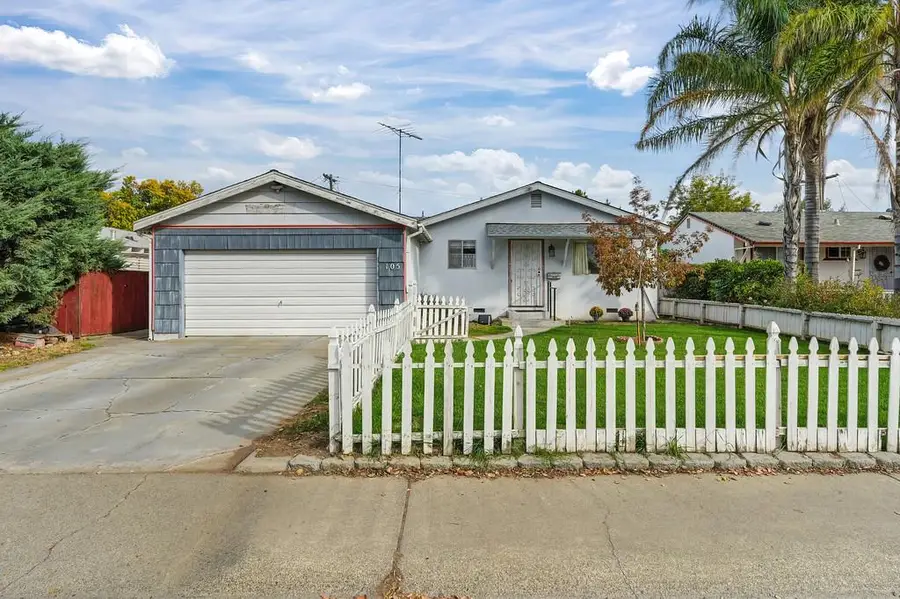 105 Cottonwood Street, Woodland, CA 95695 - Image #2