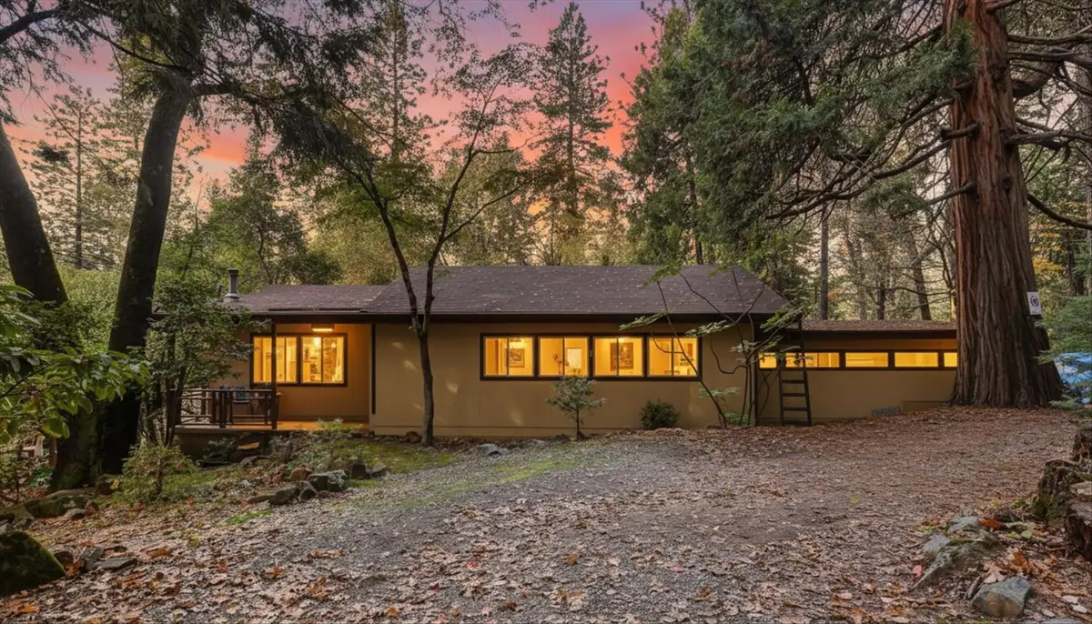 10046 Smith Road, Grass Valley, CA 95949 - Image #1