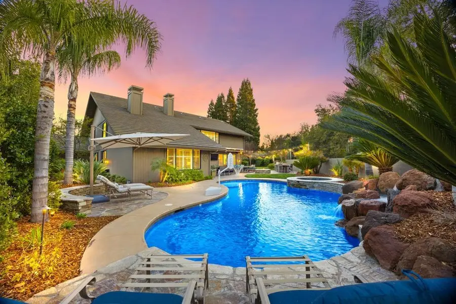 11571 Splitrock Court, Gold River, CA 95670 - Image #2