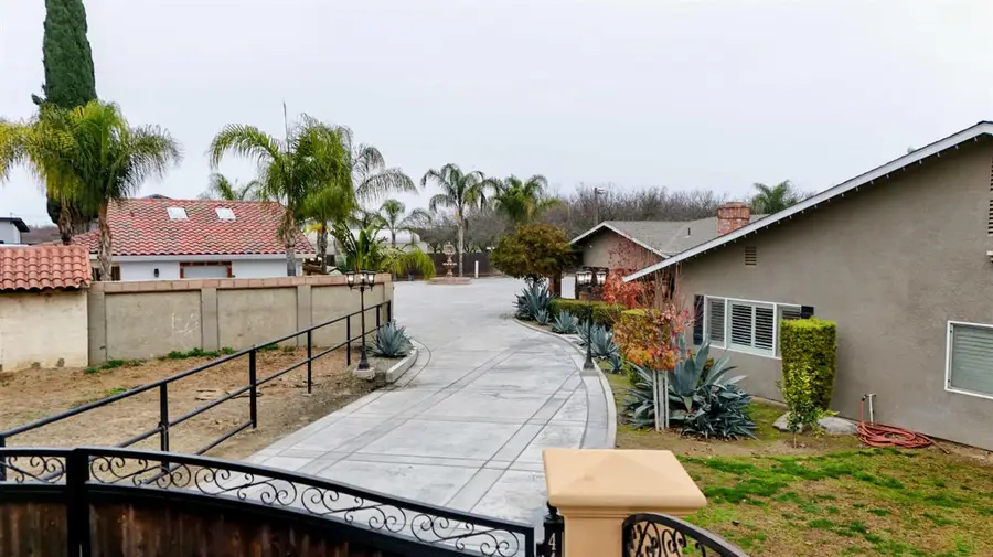 4460 S Carpenter Road, Modesto, CA 95358 - Image #2