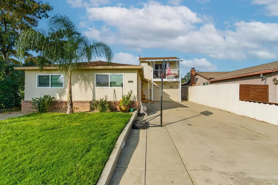 1145 Glenhurst Drive, Lodi, CA 95240 - Image #2