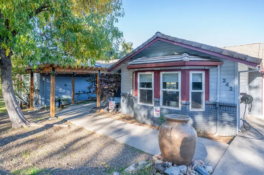 242 Montgomery Drive, Mokelumne Hill, CA 95245 - Image #2