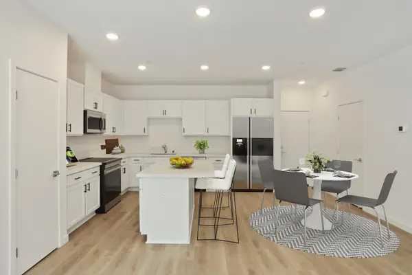 2043 Odin Walk, Sacramento, CA 95835