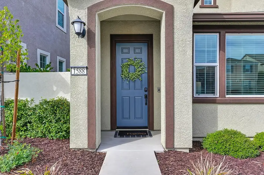 1588 Parkside Way, Roseville, CA 95747 - Image #3